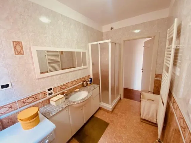 הוילה בולוניה Santorsola House איטליה
