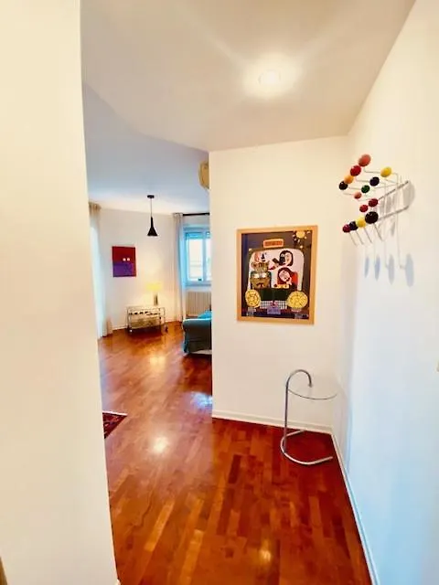 הוילה בולוניה Santorsola House